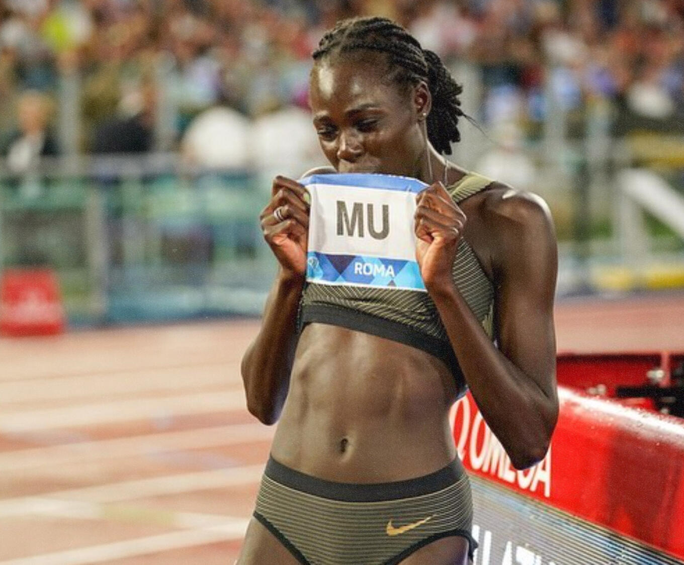 Orissa Kelly: Shooting From The Feet - Glorious Sport